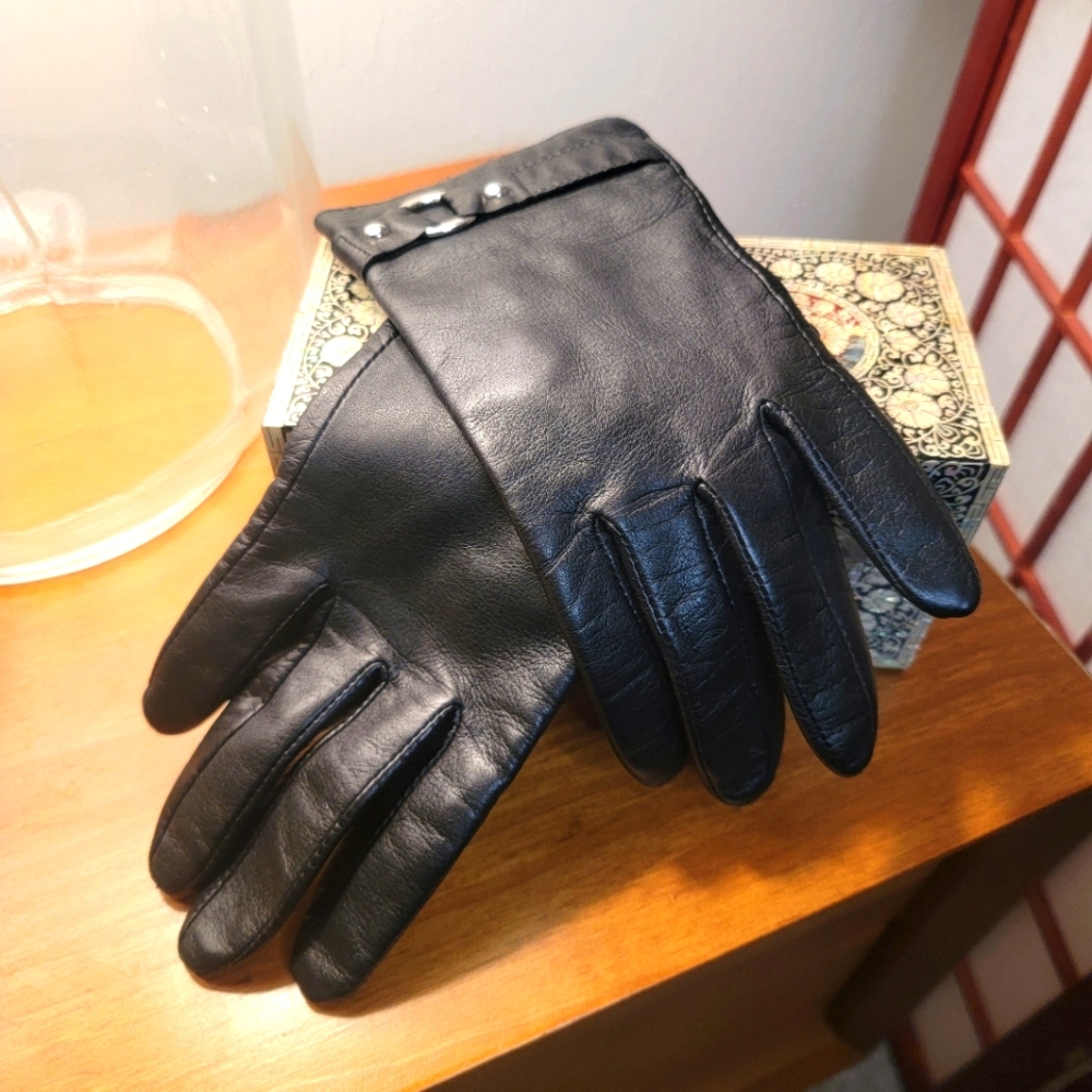 Genuine leather gloves - soft as butter!